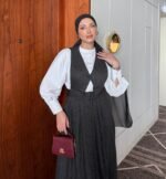 Ensemble jupe-salopette longue avec chemise intégrée – Image 2